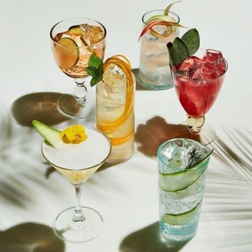DRINKS PARA O VERÃO: APRENDA 3 RECEITAS PRÁTICAS E REFRESCANTES
