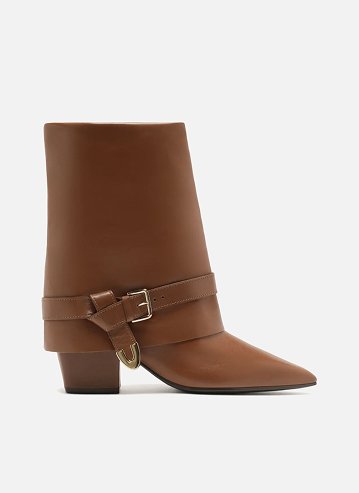 Bota marrom couro cano polaina salto médio