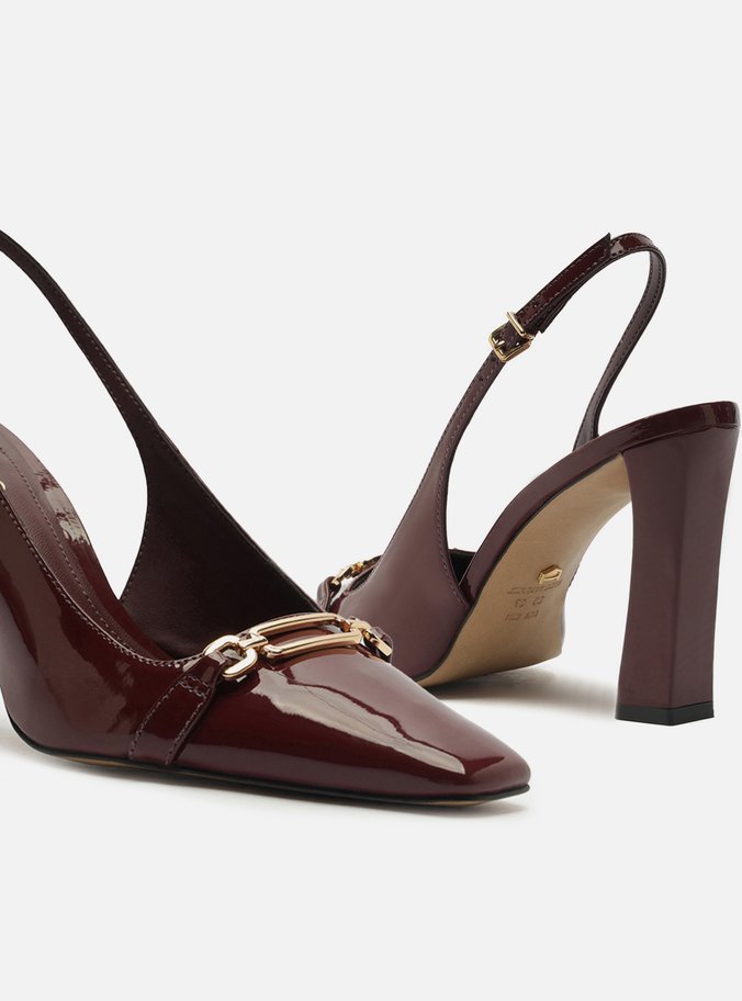 Scarpin Vinho Verniz Salto Alto Slingback Metal