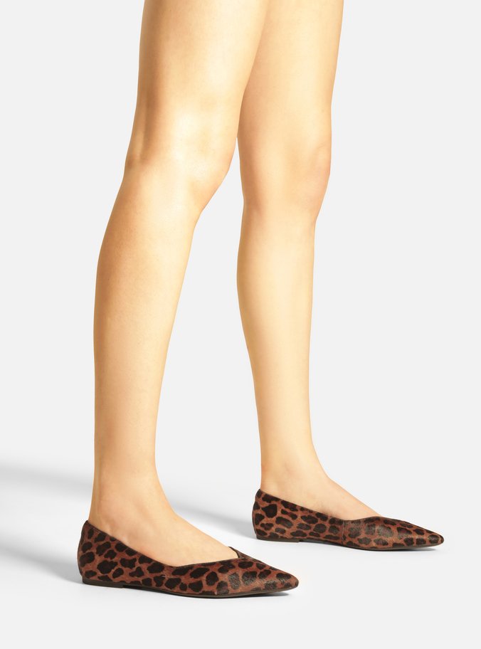 Sapatilha Animal Print Bico Fino Minimal