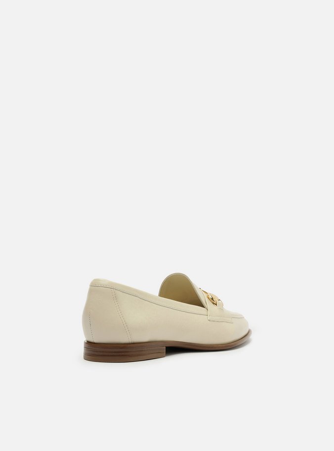 Mocassim Branco Couro Bico Fino Bridão