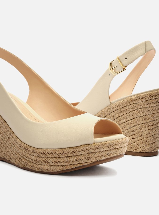 Sandália Off-White Couro Plataforma Slingback