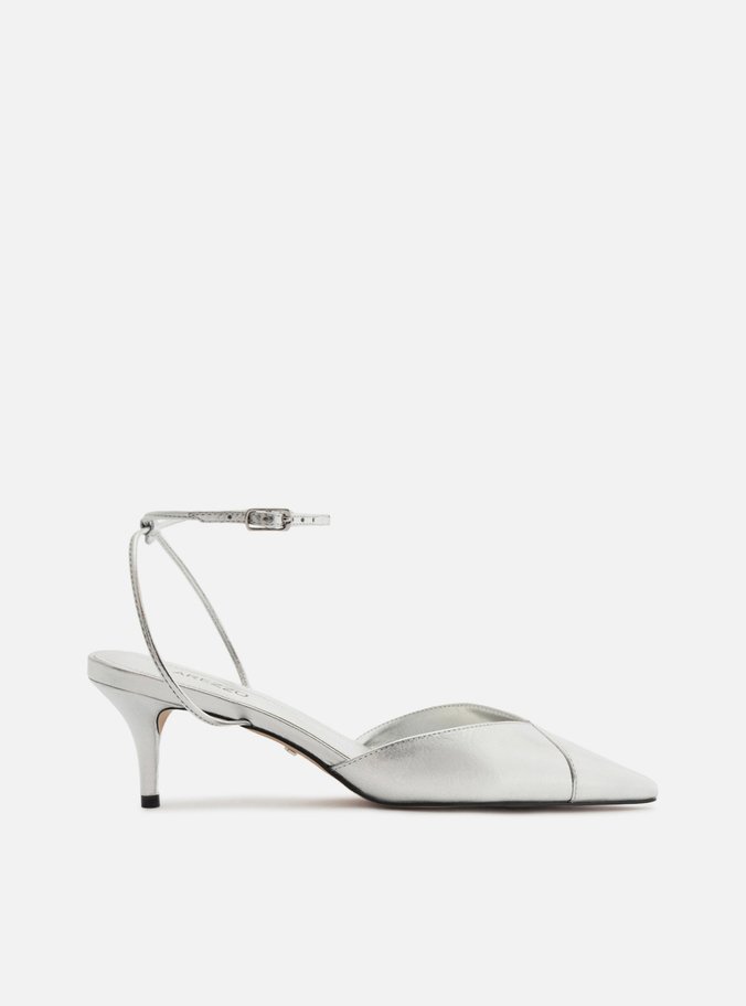 Scarpin Prata Couro Salto Kitten Aberto