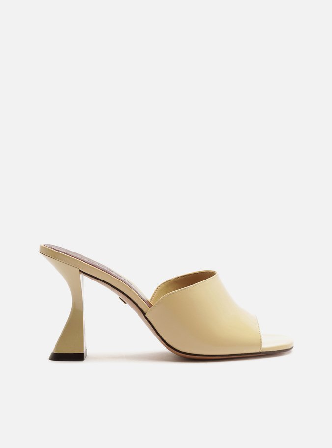 Tamanco Amarelo Couro Salto Alto