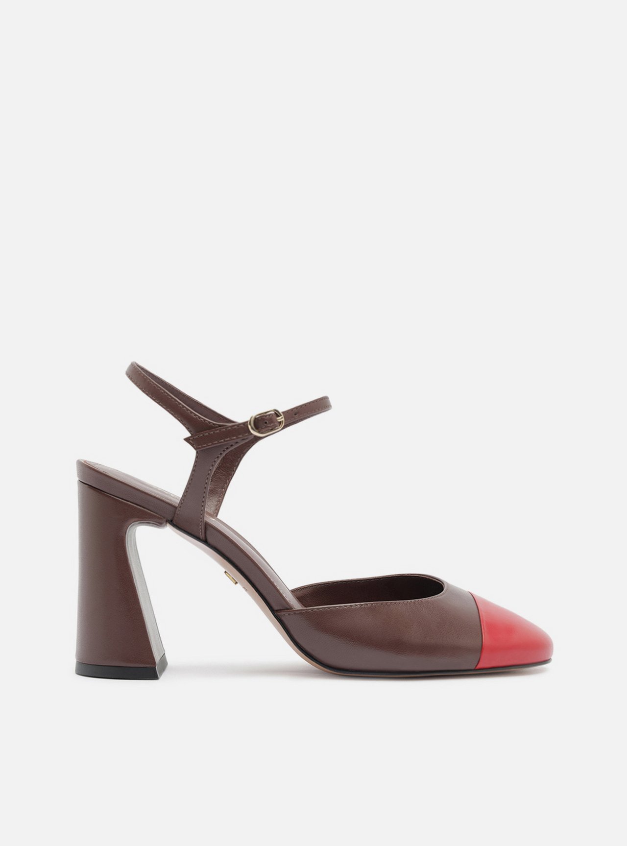 Scarpin Marrom Couro Salto Bloco Fivela Slingback — foto 1
