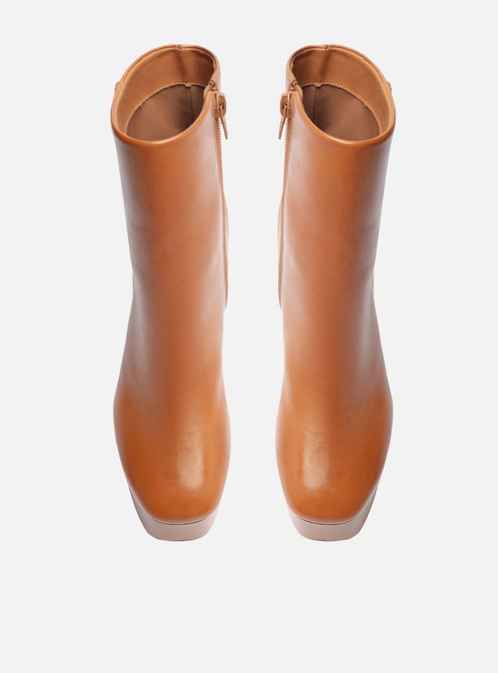 Bota Marrom Couro Cano Curto Meia Pata Madison