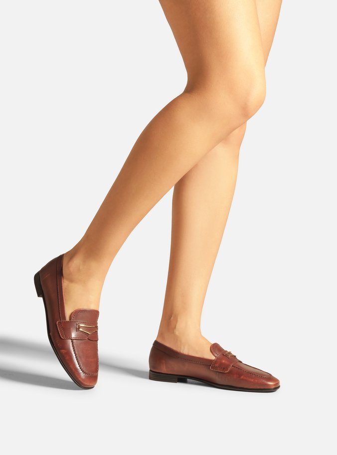 Mocassim Marrom Couro Tira Metal