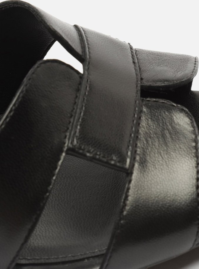 Mule Preto Couro Salto Bloco