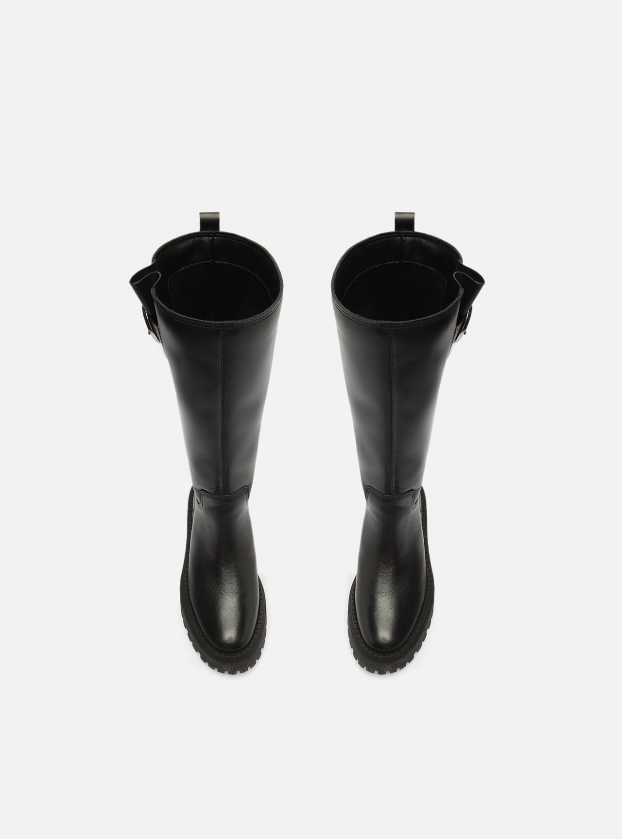 Bota Preta Couro Cano Longo Tratorada — foto 5