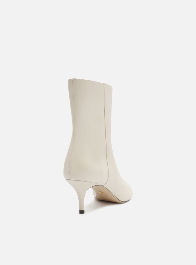 Bota Branca Couro Cano Curto Salto Baixo