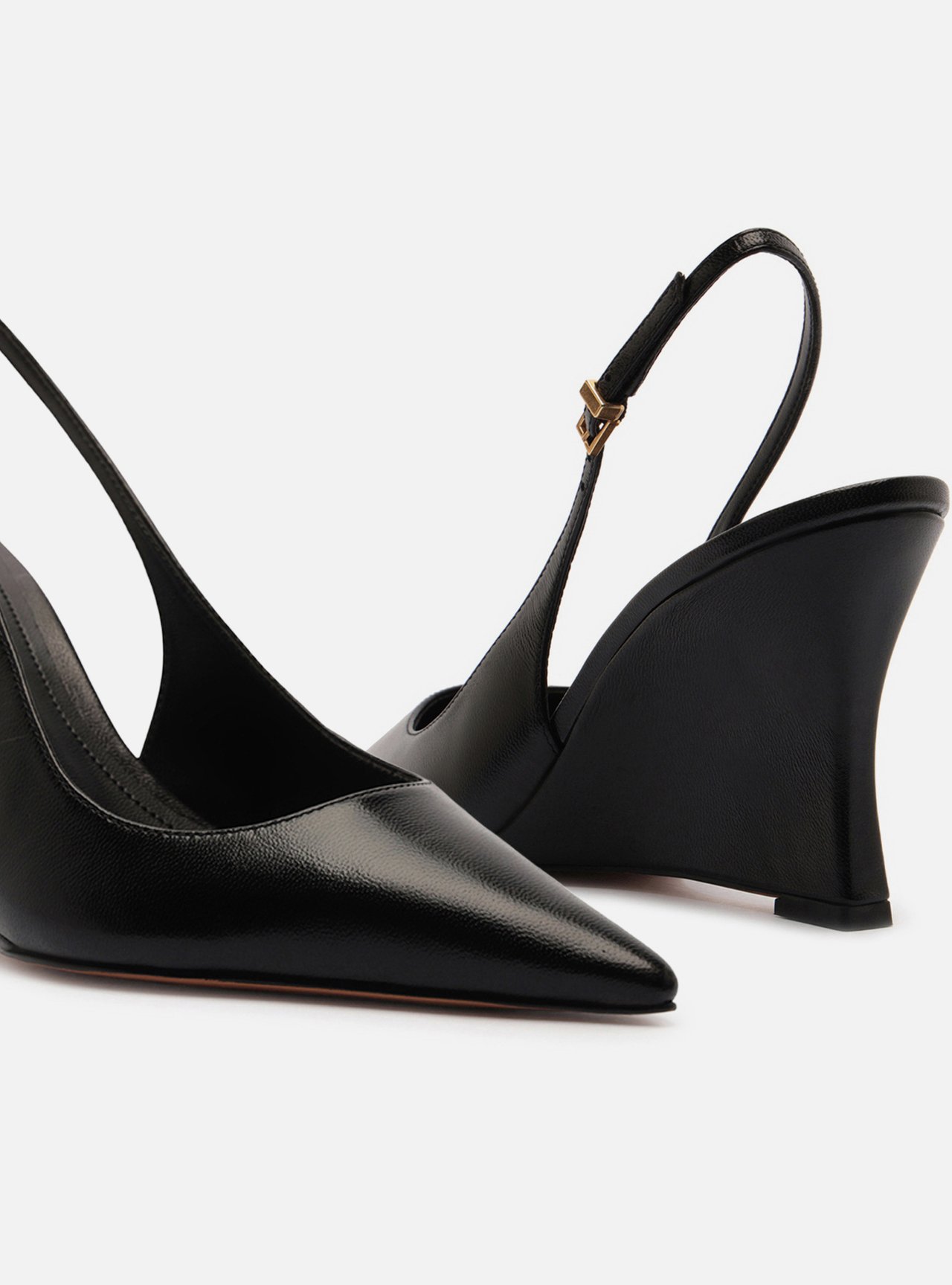 Scarpin Preto Couro Salto Alto Anabela Slingback — foto 4