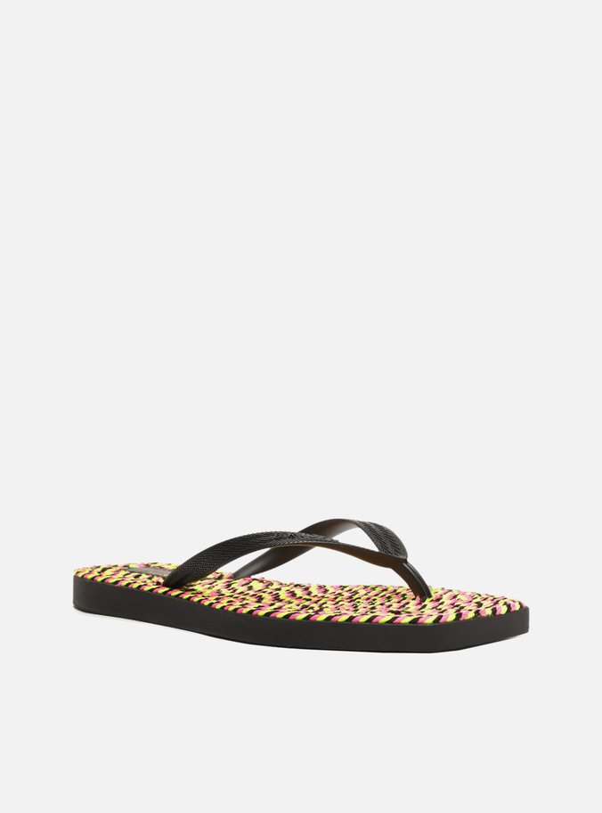 Chinelo de Dedo Preto Square Crochê Brizza