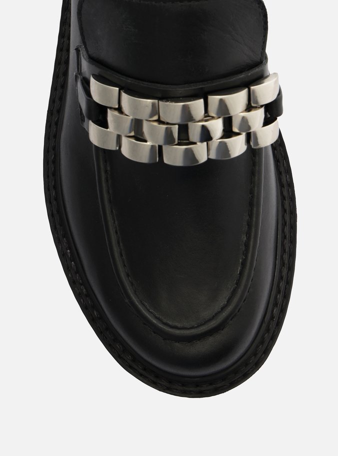 Mocassim Preto Couro Tratorado Metal