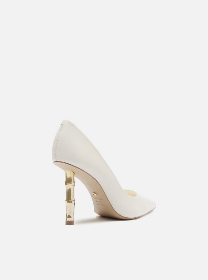 Scarpin Branco Couro Salto Bamboo Metal