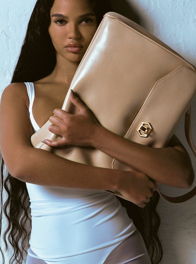 Bolsa Satchel Bege Couro Grande Bag Charm Nó