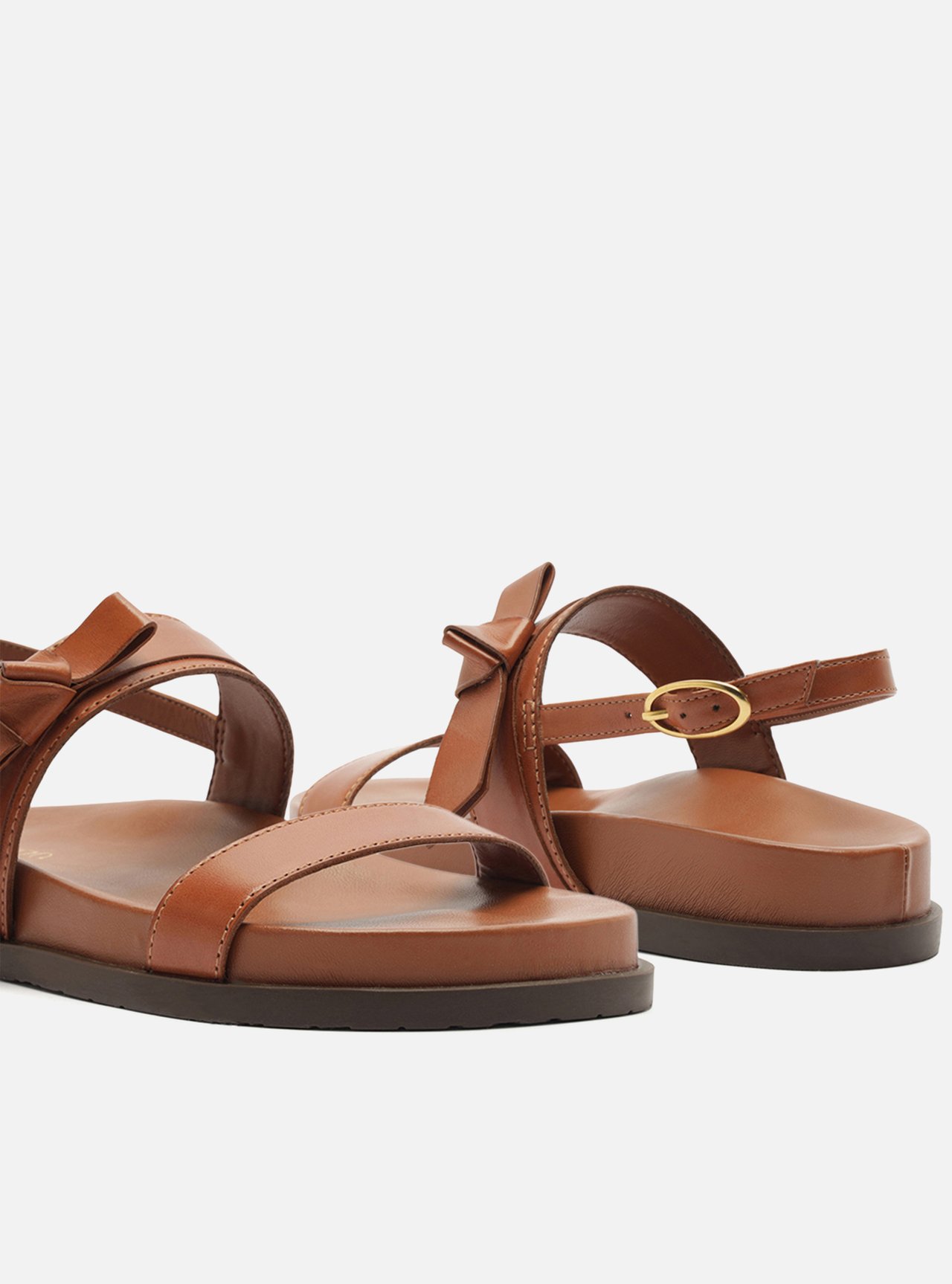 Sandália Papete Marrom Couro Flatform Fivela Laço — foto 4