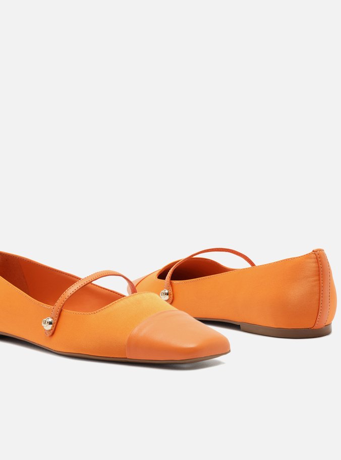 Sapatilha Laranja Couro Cap Toe
