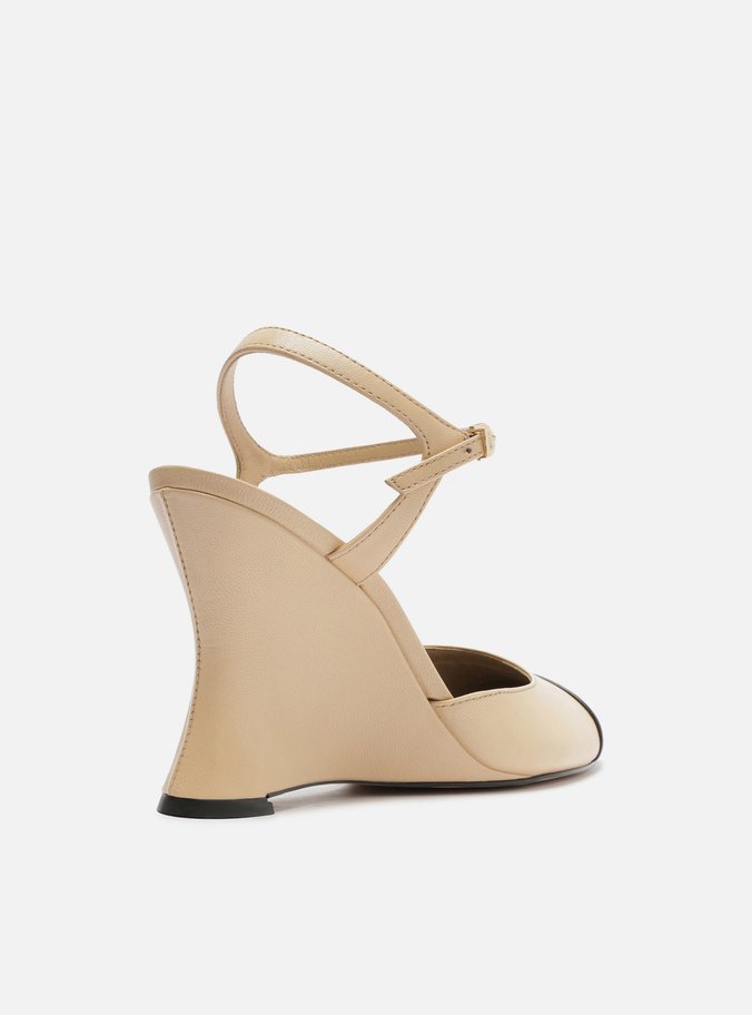 Scarpin Nude Couro Anabela Cap Toe