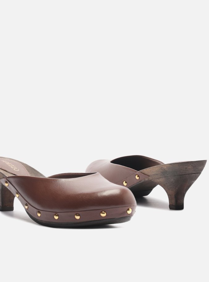 Mule Clog Marrom Couro Salto Baixo