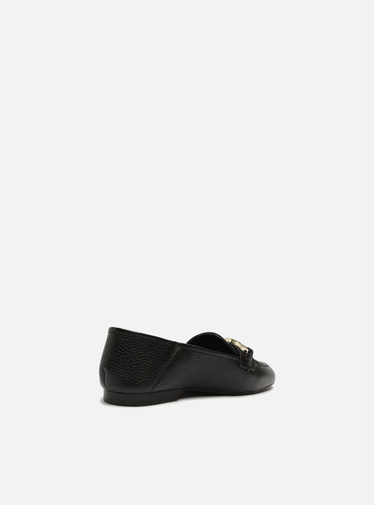 Mocassim Preto Couro Bico Redondo Metais — foto 3