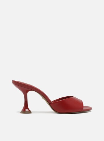 Mule Vermelho Salto Médio