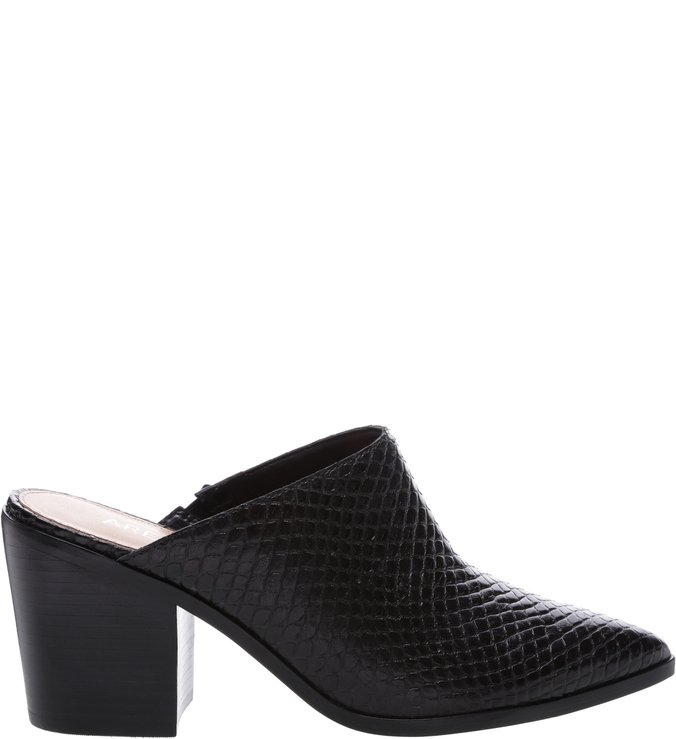 Mule Western Couro Skin Preta