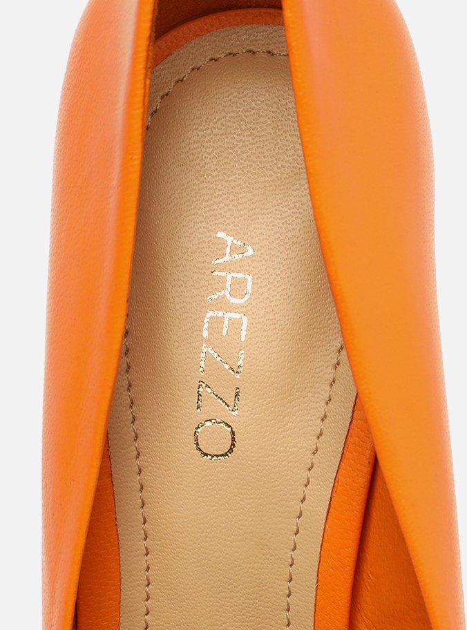 Scarpin Laranja Couro Salto Alto Fino Color