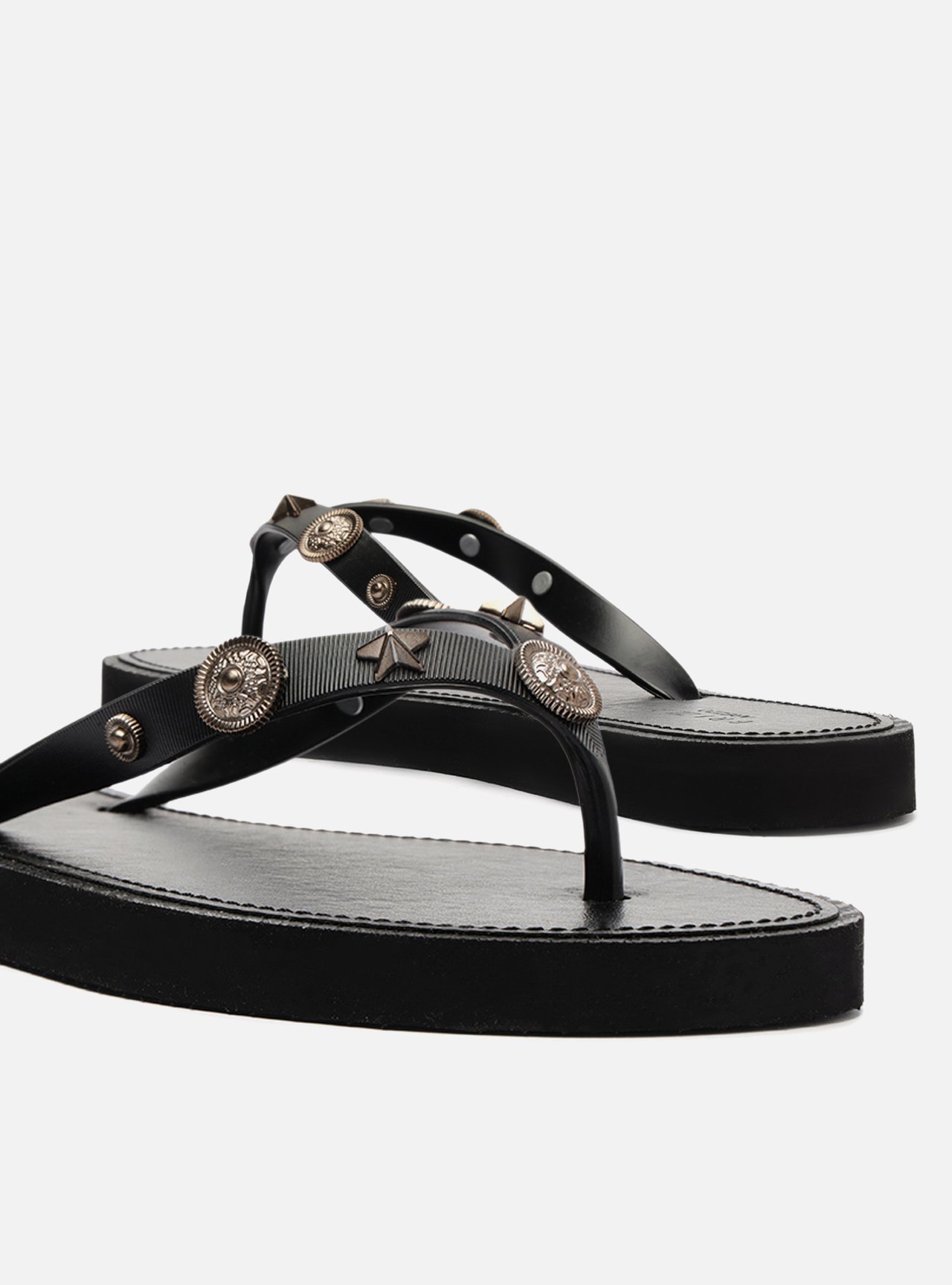 Chinelo de Dedo Preto Aplicações — foto 4