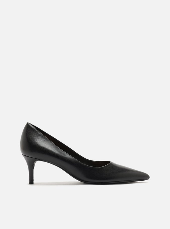 Scarpin Preto Couro Salto Baixo Fino Bico Fino