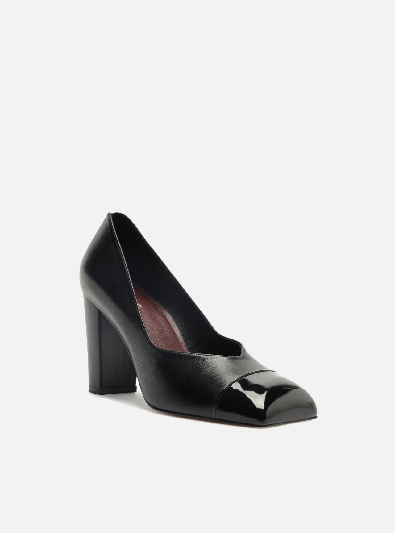 Scarpin Preto Couro Salto Bloco — foto 3