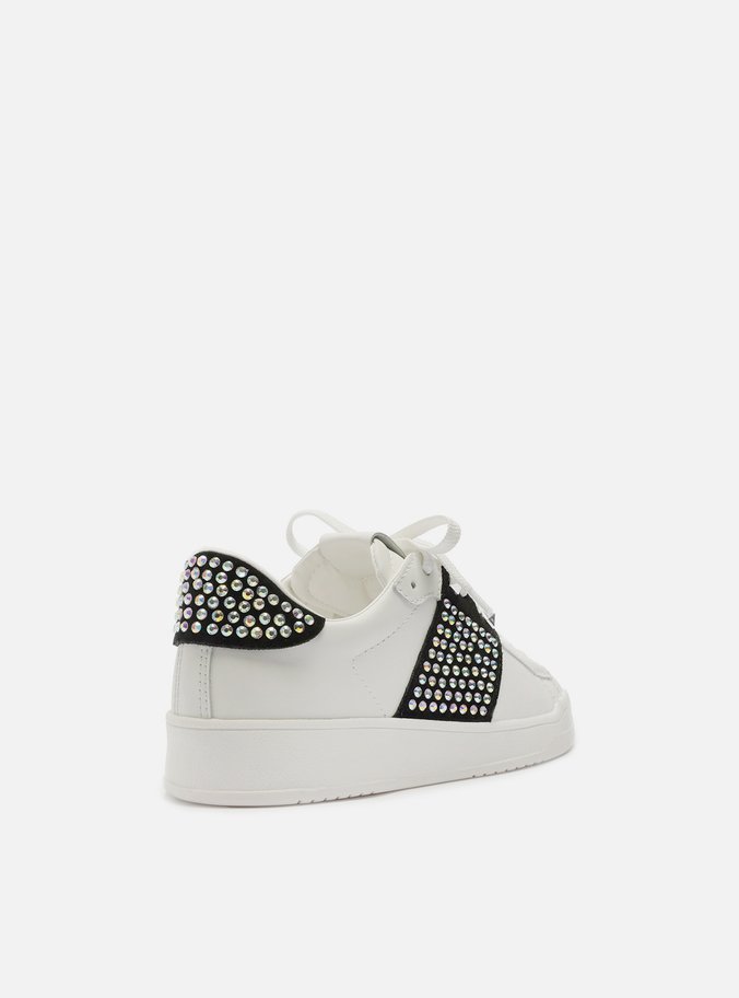 Tênis Branco Couro Detalhe Lateral Preto