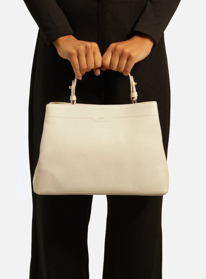 Bolsa Tote Off-White Couro Grande Clássica