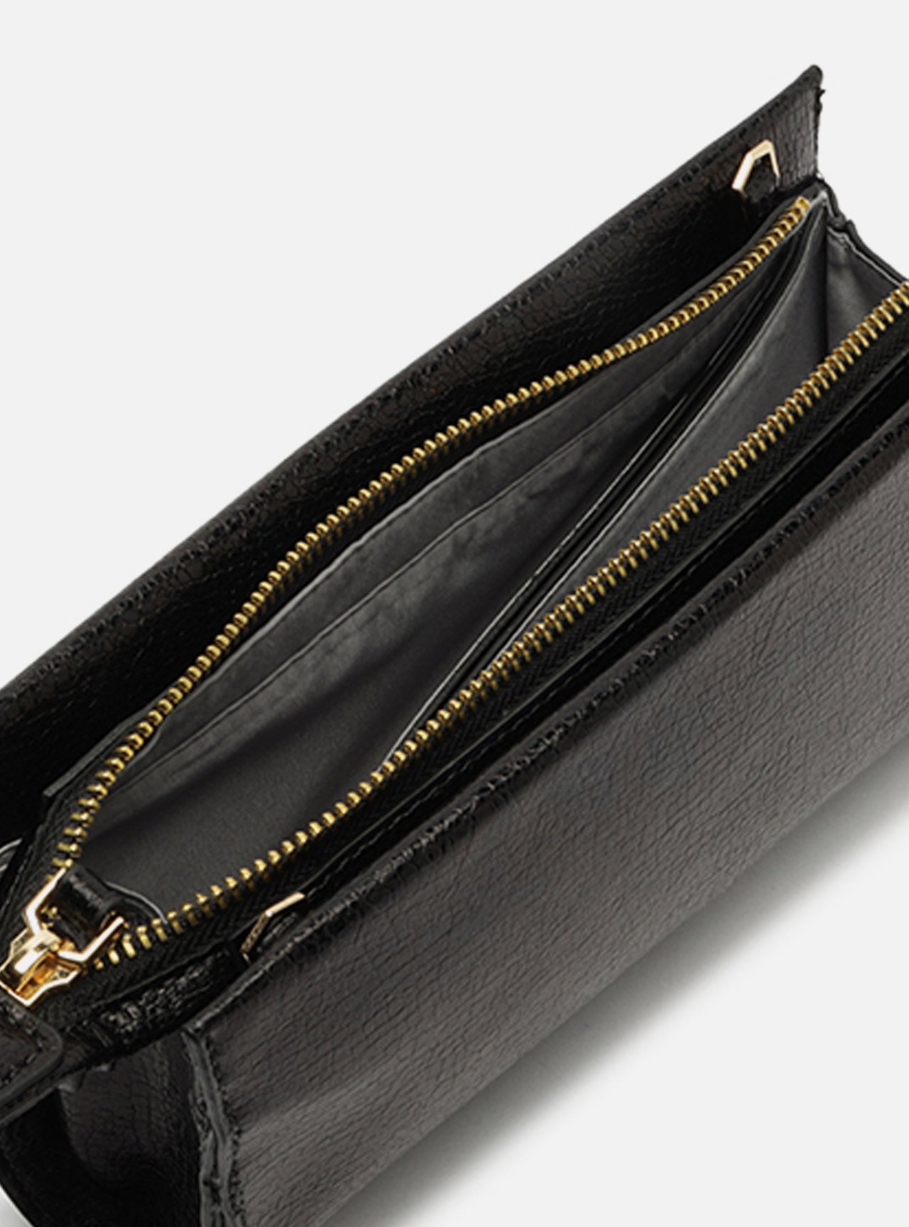 Bolsa Clutch Preta Pequena Detalhe Dourado — foto 4