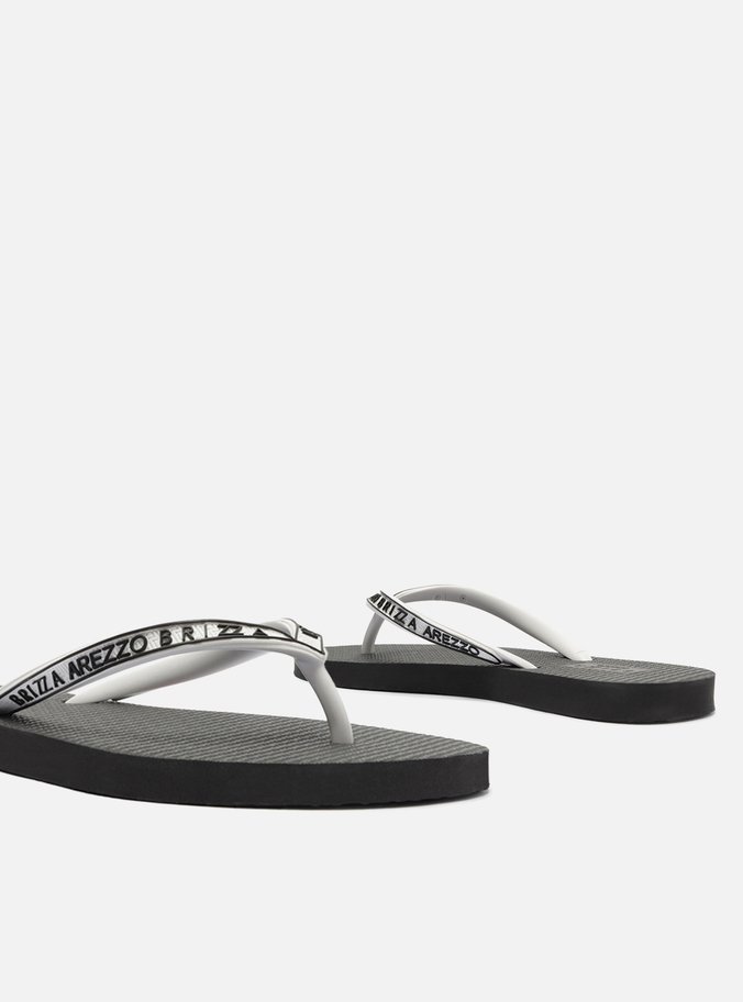 Chinelo de Dedo Preto Essential Action