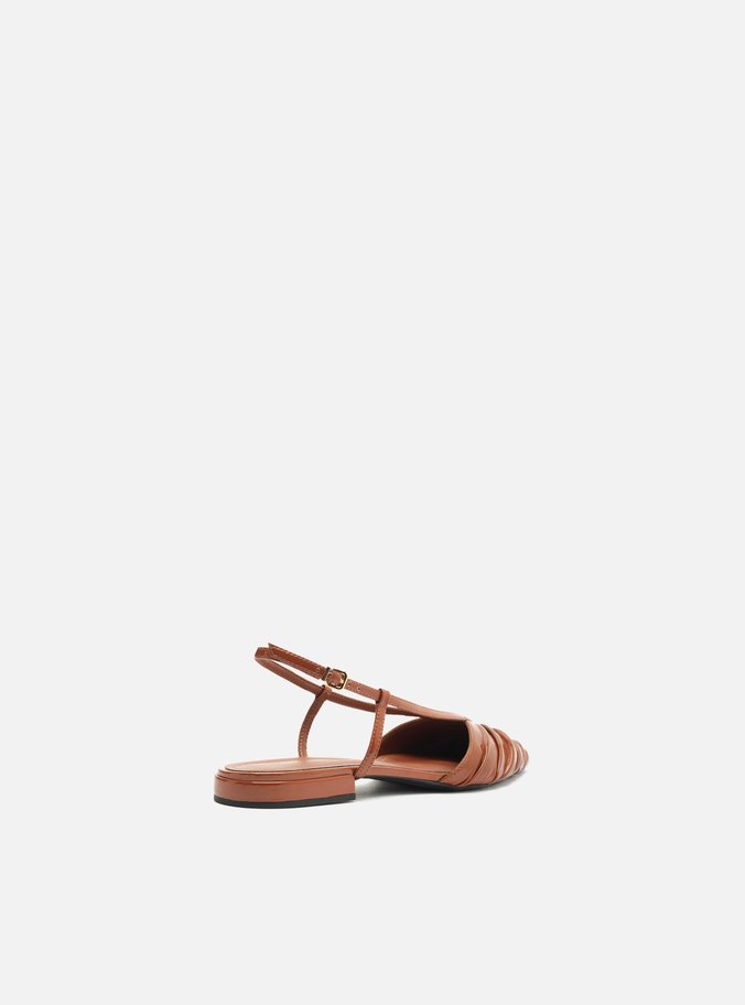 Sapatilha Marrom Verniz Bico Fino Slingback