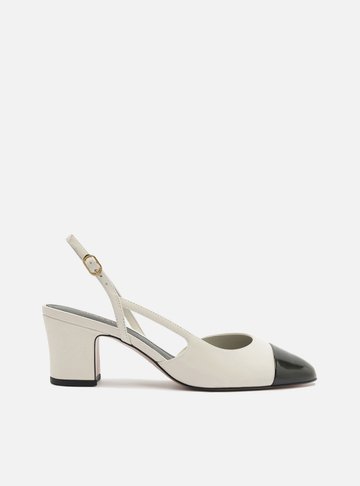 Arezzo — Scarpin Branca Couro Salto Bloco Slingback Cap Toe Preto