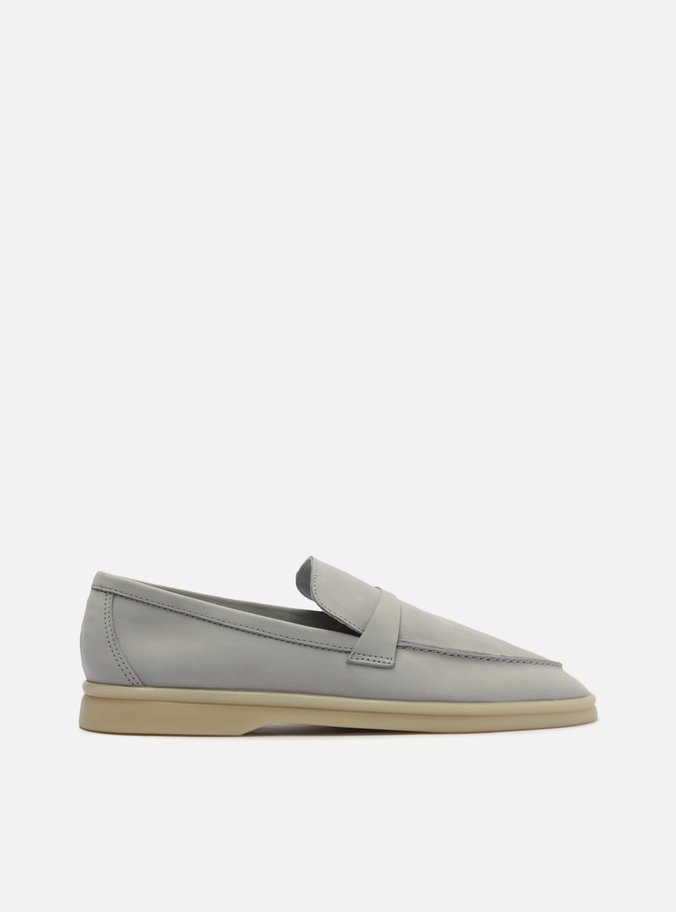 Mocassim Cinza Nobuck Tira Detalhe