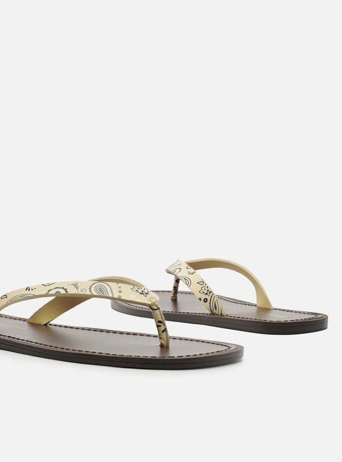 Rasteira Amarela Paisley Flip Flop Livia