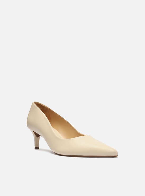Scarpin Off-White Couro Salto Baixo Fino Bico Fino