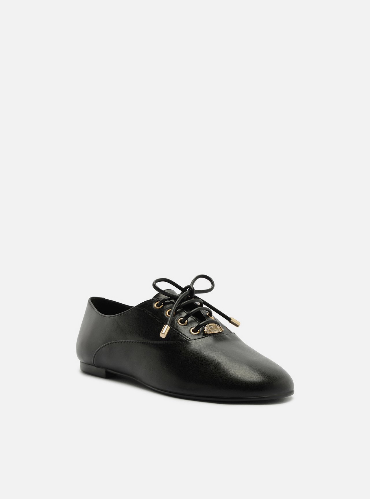 Mocassim Preto Bico Redondo Metais — foto 2