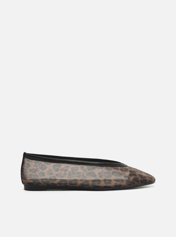 Sapatilha Animal Print Bico Redondo