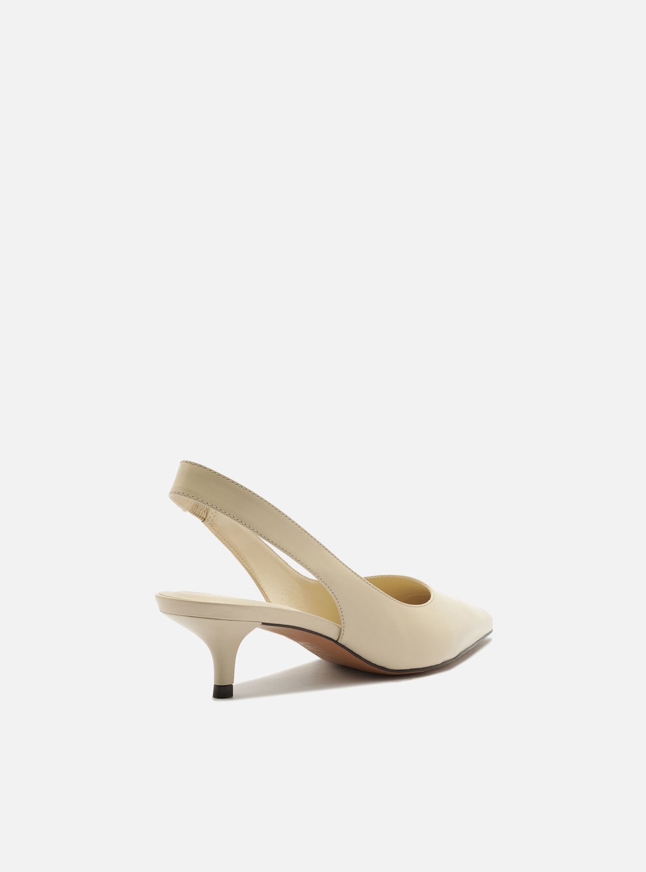Scarpin Branco Couro Salto Fino Slingback — foto 3