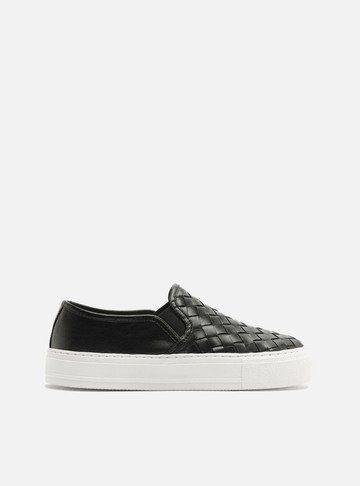 Arezzo — Tênis Preto Couro Salto Flatform Tressê