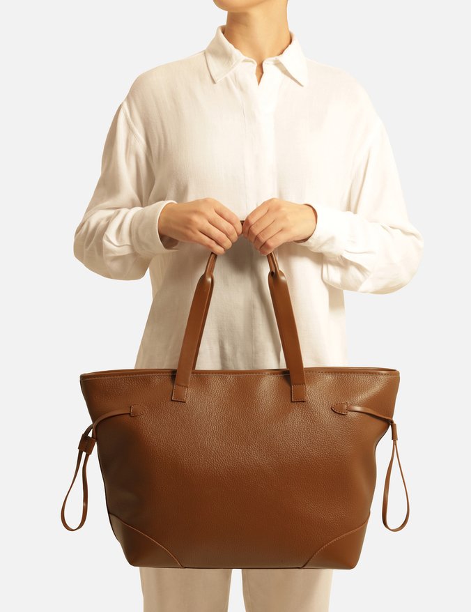 Bolsa Shopping Marrom Grande Cantoneiras