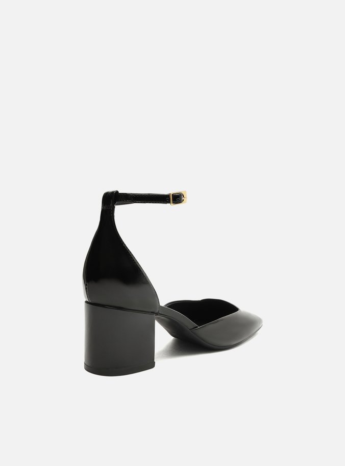 Scarpin Preto Verniz Salto Bloco Bico Quadrado
