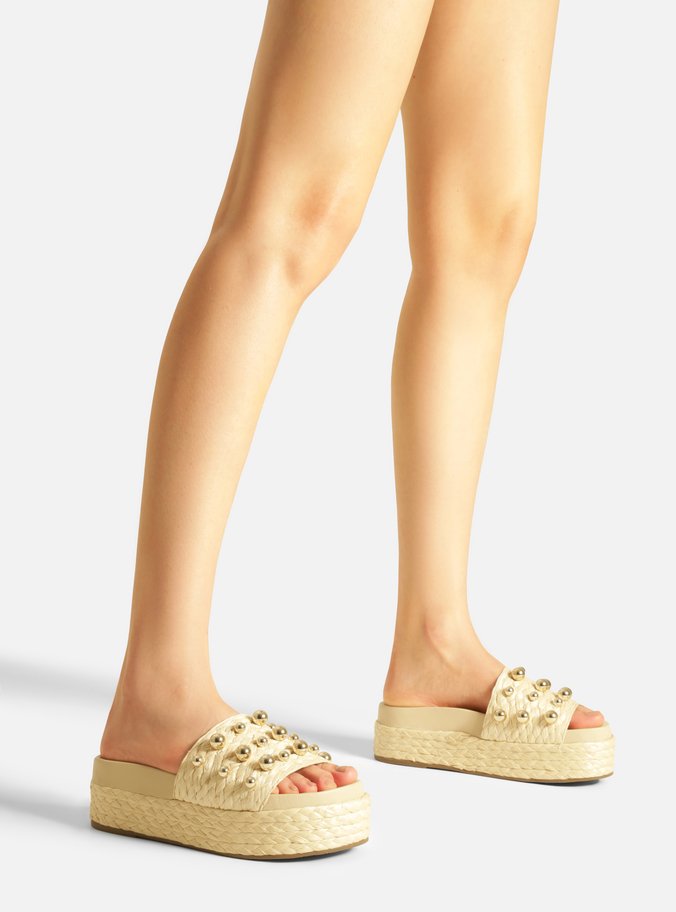Sandália Bege Palha Flatform Esferas