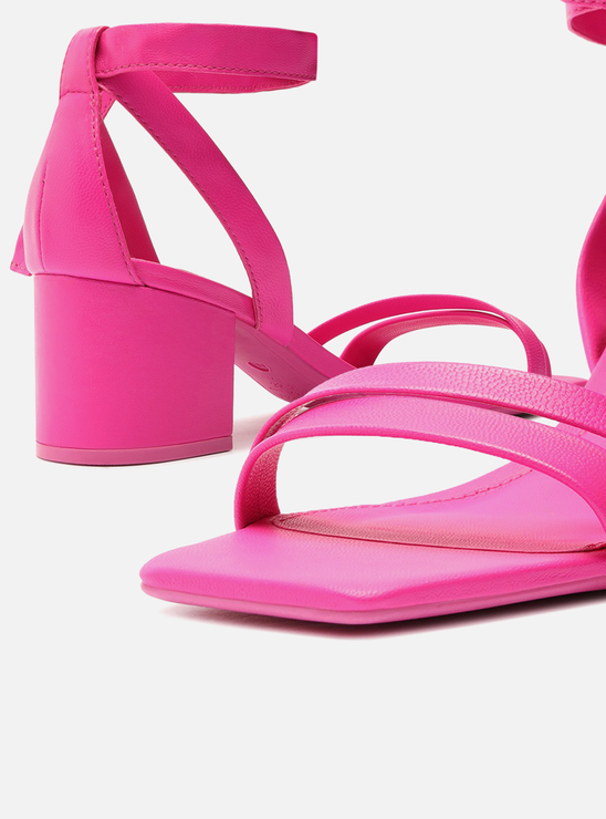 Sandália Rosa Couro Salto Bloco Lace Up