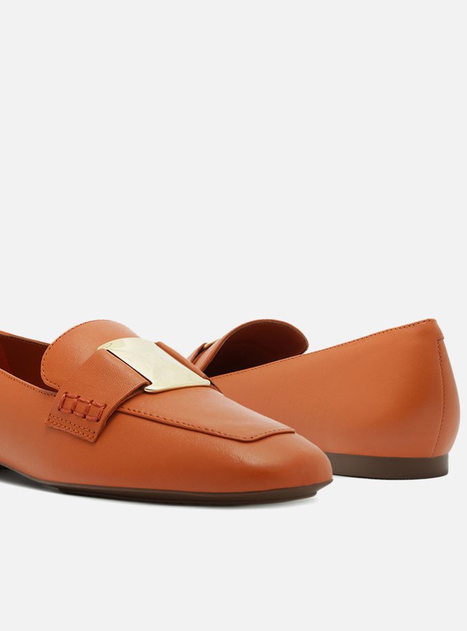 Mocassim Laranja Bico Quadrado