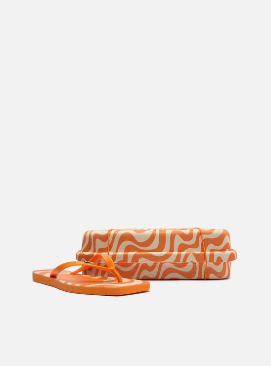 Chinelo de Dedo Laranja Estampado Square e Bag Brizza