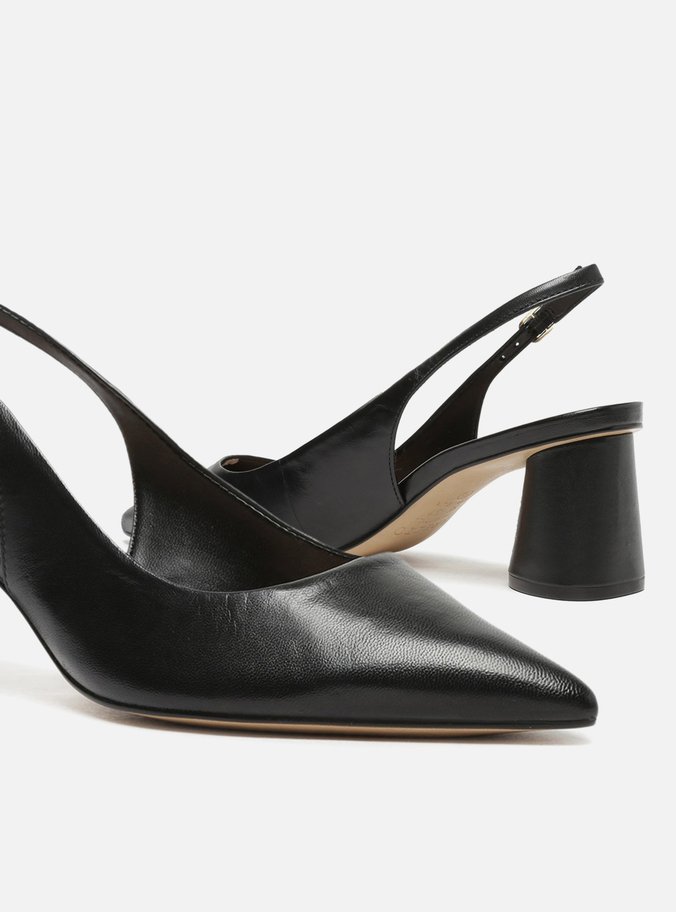 Scarpin Preto Couro Bico Fino Slingback